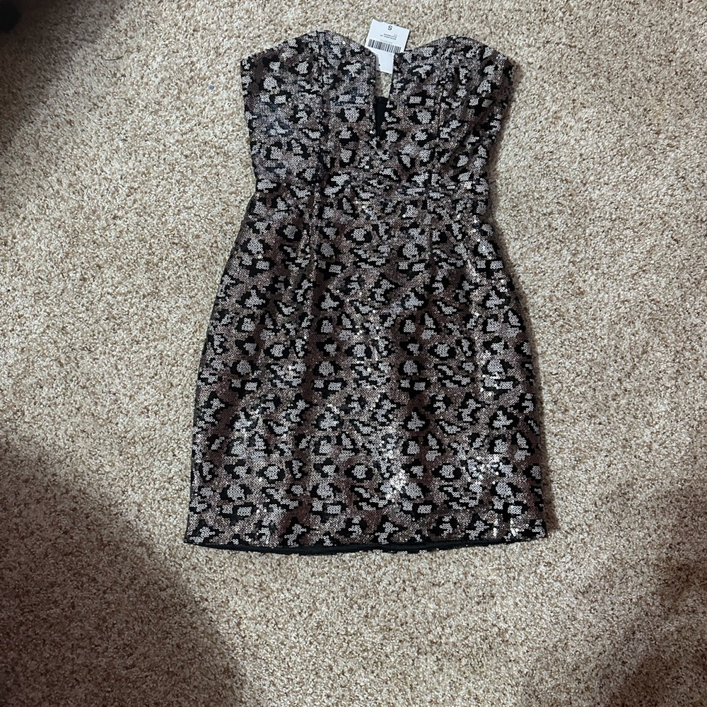 Forever 21 Cream/Black/Tan Strapless Cocktail Dress
